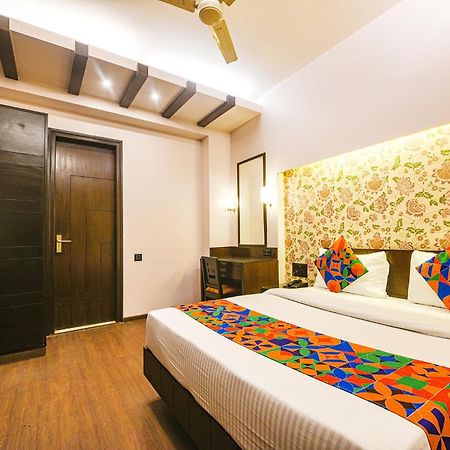 Fabhotel Aashraye Yeni Delhi Dış mekan fotoğraf