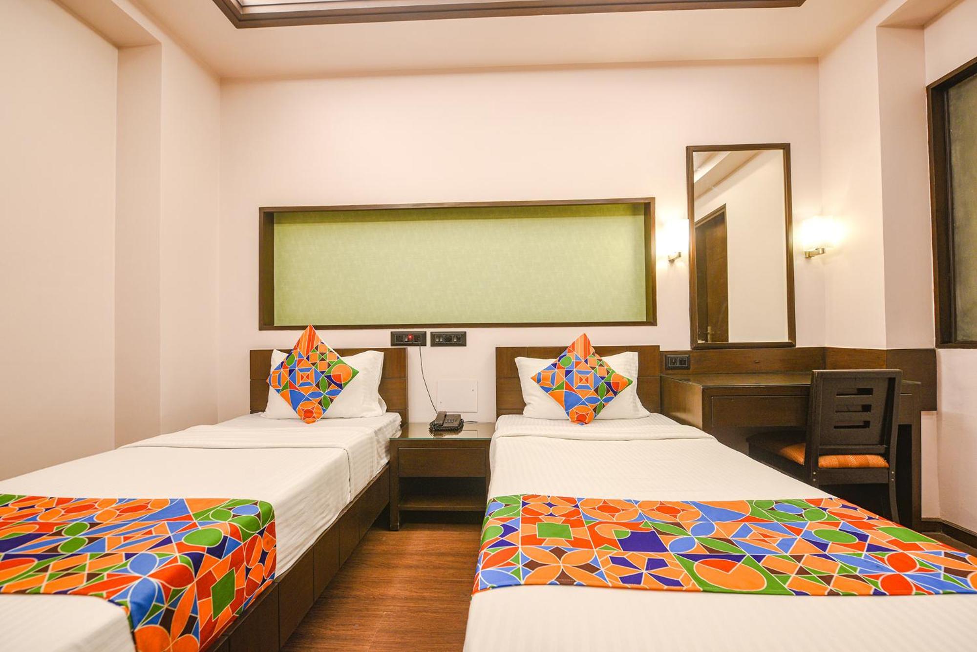 Fabhotel Aashraye Yeni Delhi Dış mekan fotoğraf