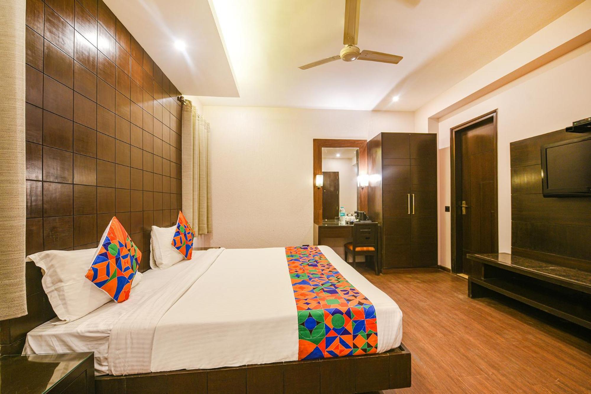 Fabhotel Aashraye Yeni Delhi Dış mekan fotoğraf
