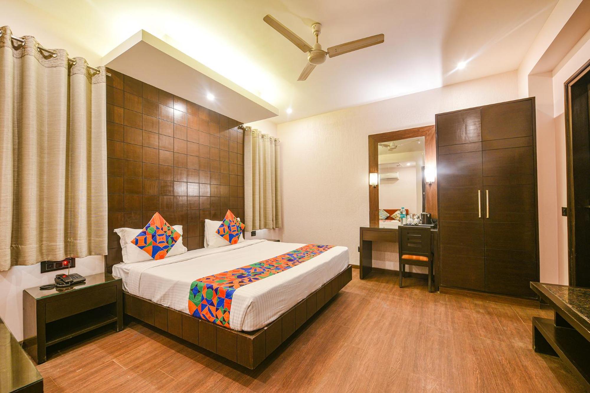 Fabhotel Aashraye Yeni Delhi Dış mekan fotoğraf