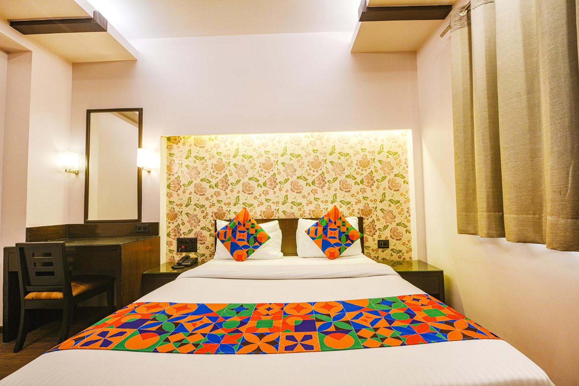 Fabhotel Aashraye Yeni Delhi Dış mekan fotoğraf