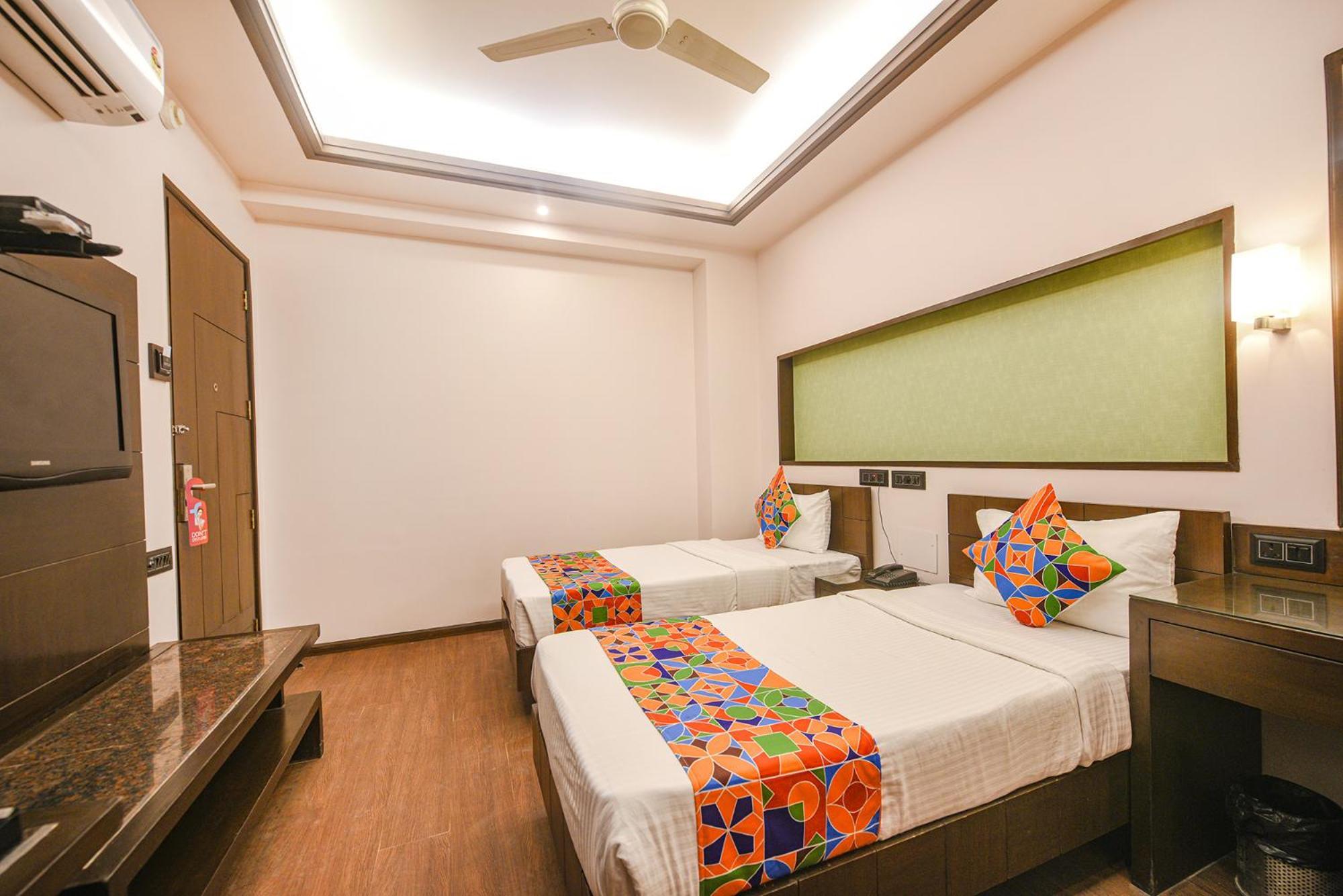 Fabhotel Aashraye Yeni Delhi Dış mekan fotoğraf