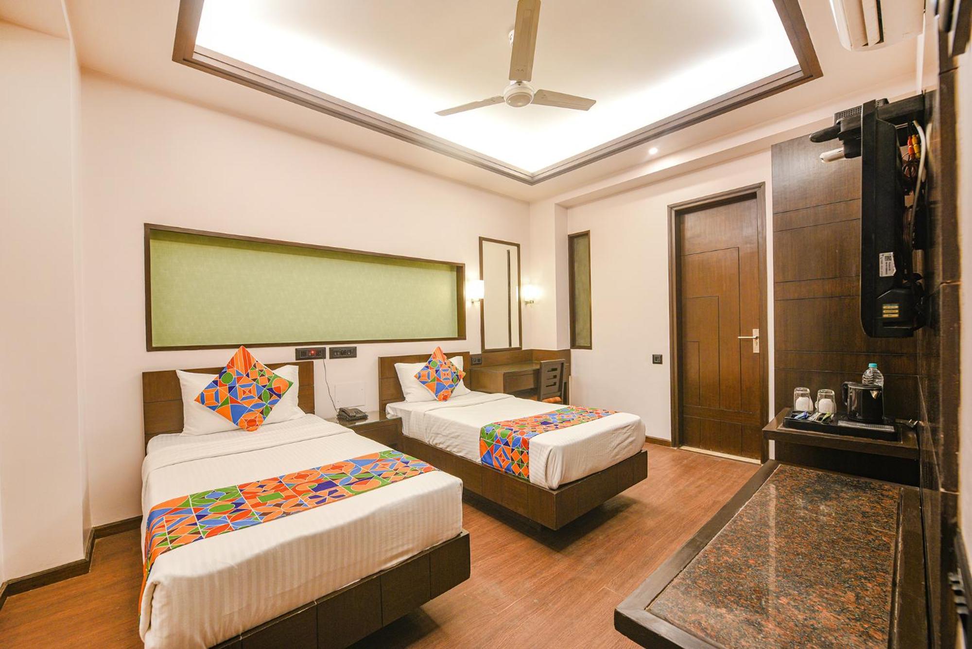 Fabhotel Aashraye Yeni Delhi Dış mekan fotoğraf