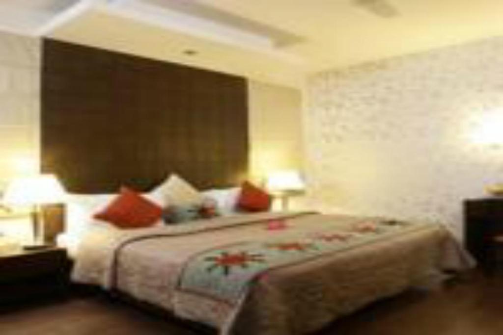 Fabhotel Aashraye Yeni Delhi Dış mekan fotoğraf